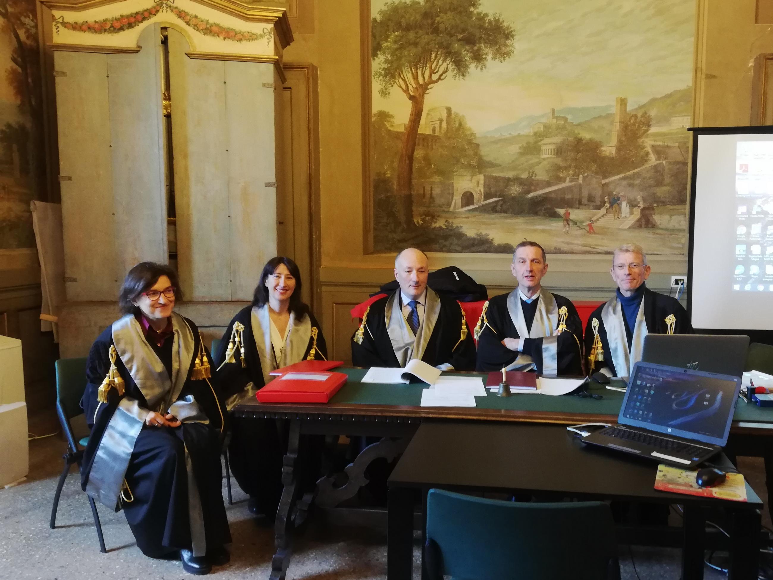 Lauree | Corso di laurea triennale in Scienze Letterarie e dei Beni